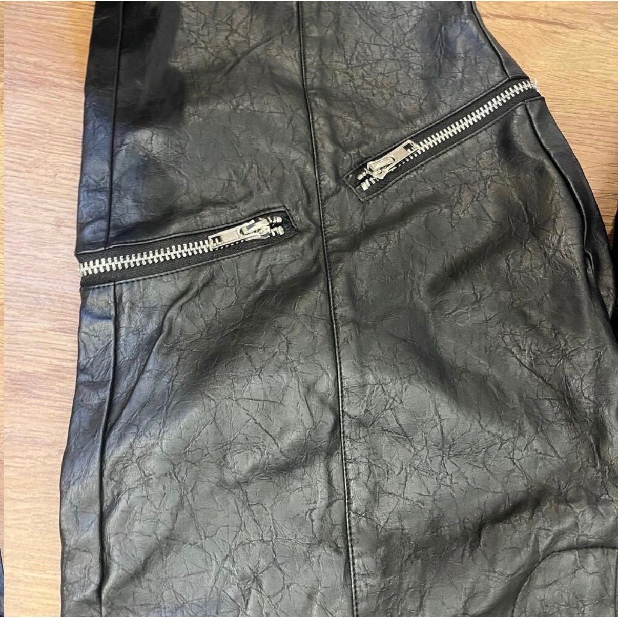 Sweet Chilling Pants Womens 26 Black Last Kiss Club Faux Leather Zipper Edgy — image 6 of 8